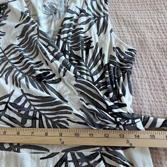 Tommy Bahama Fronds Falling Tambour Faux-Wrap Dress Medium V Neck Tropical - Picture 12 of 16